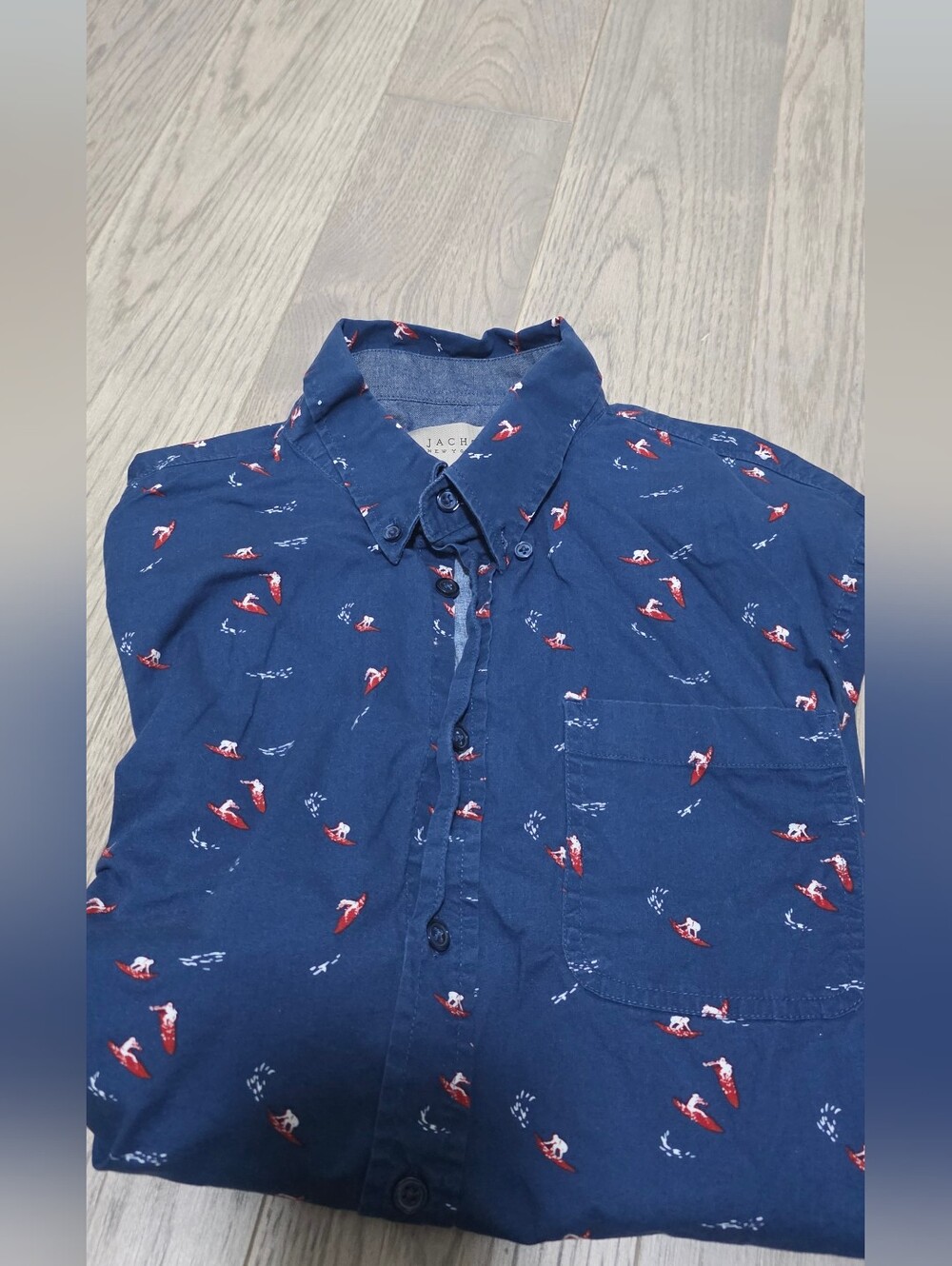 Jachs Navy Short-Sleeve Button-Down with Red and White Surf Motif